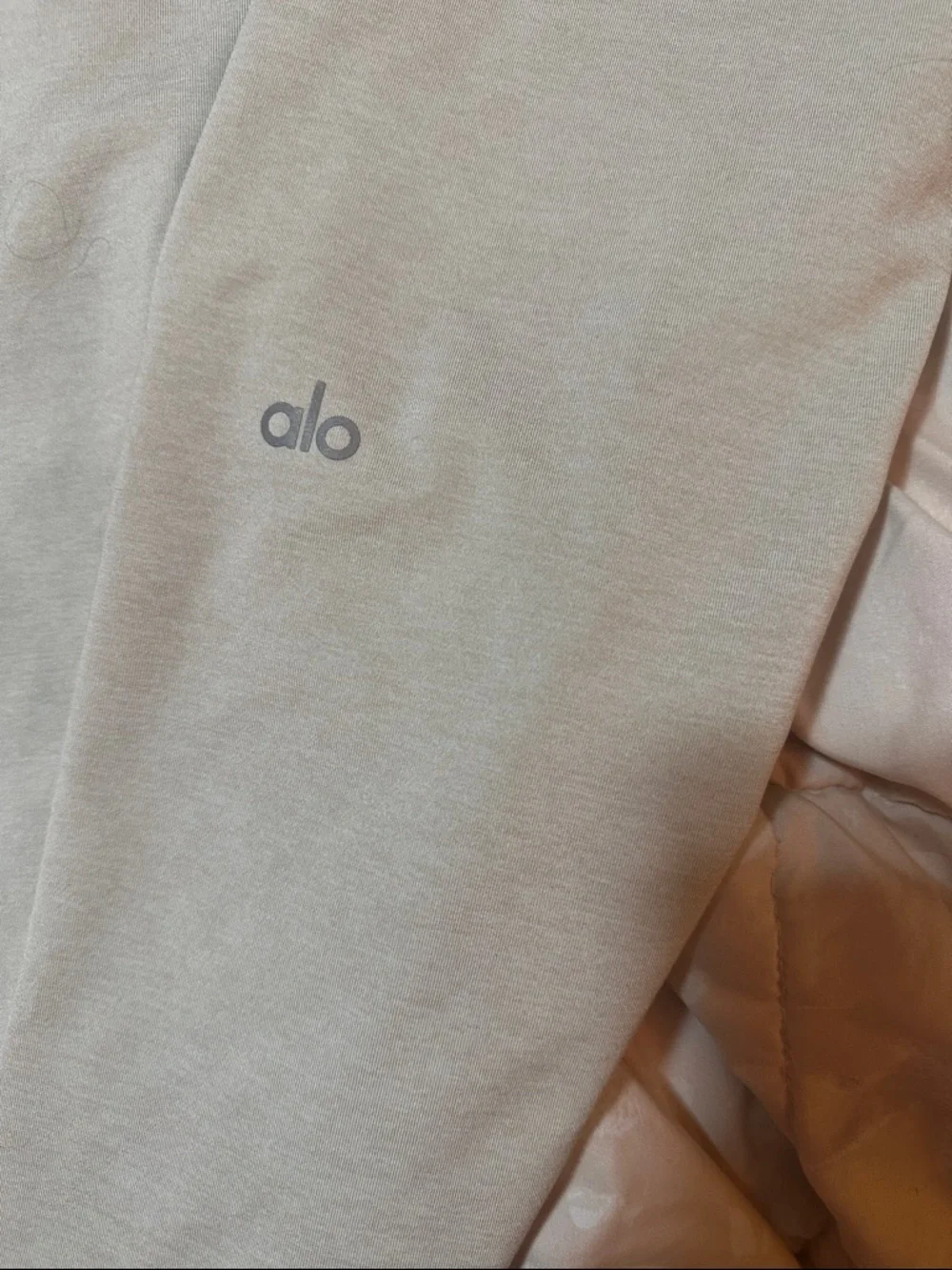 Alo oatmeal leggings